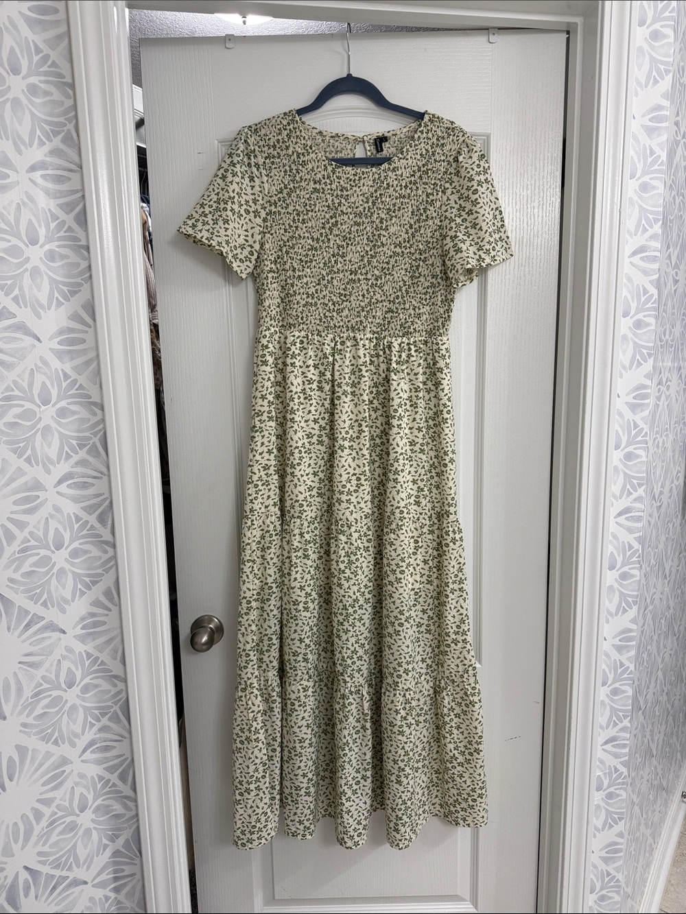 Floral Green Maxi Dress with Smocked Bodice NWOT